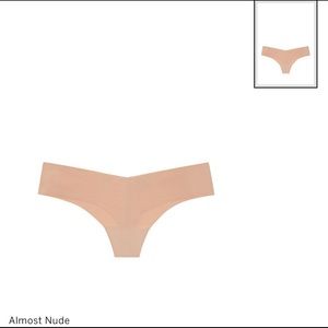 VS NUDE THONG